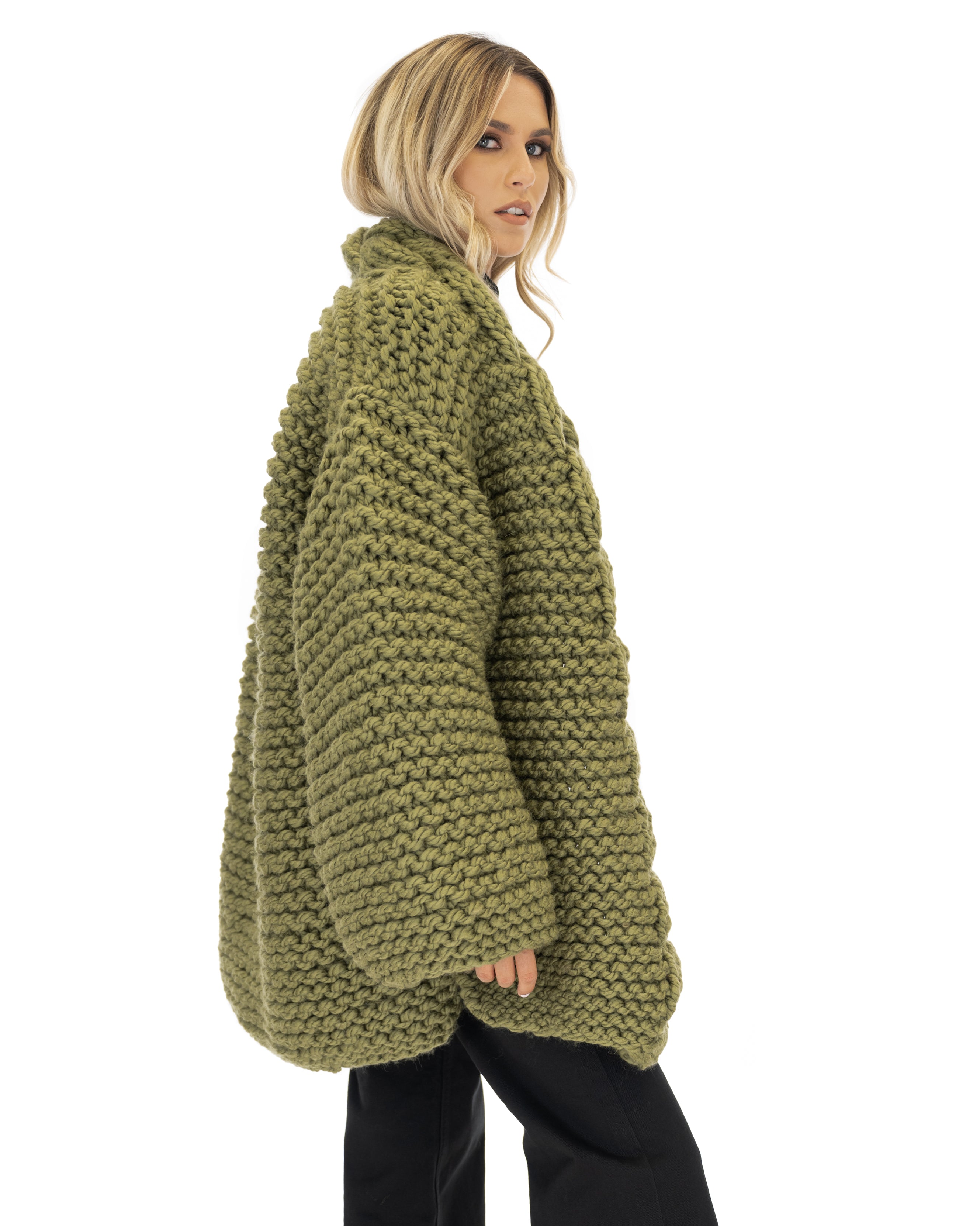 Women's Cable Knit Coat - Soft Wool Winter Jacket for Ladies - Perfect for Cold Weather, Office Wear & Casual Outfits