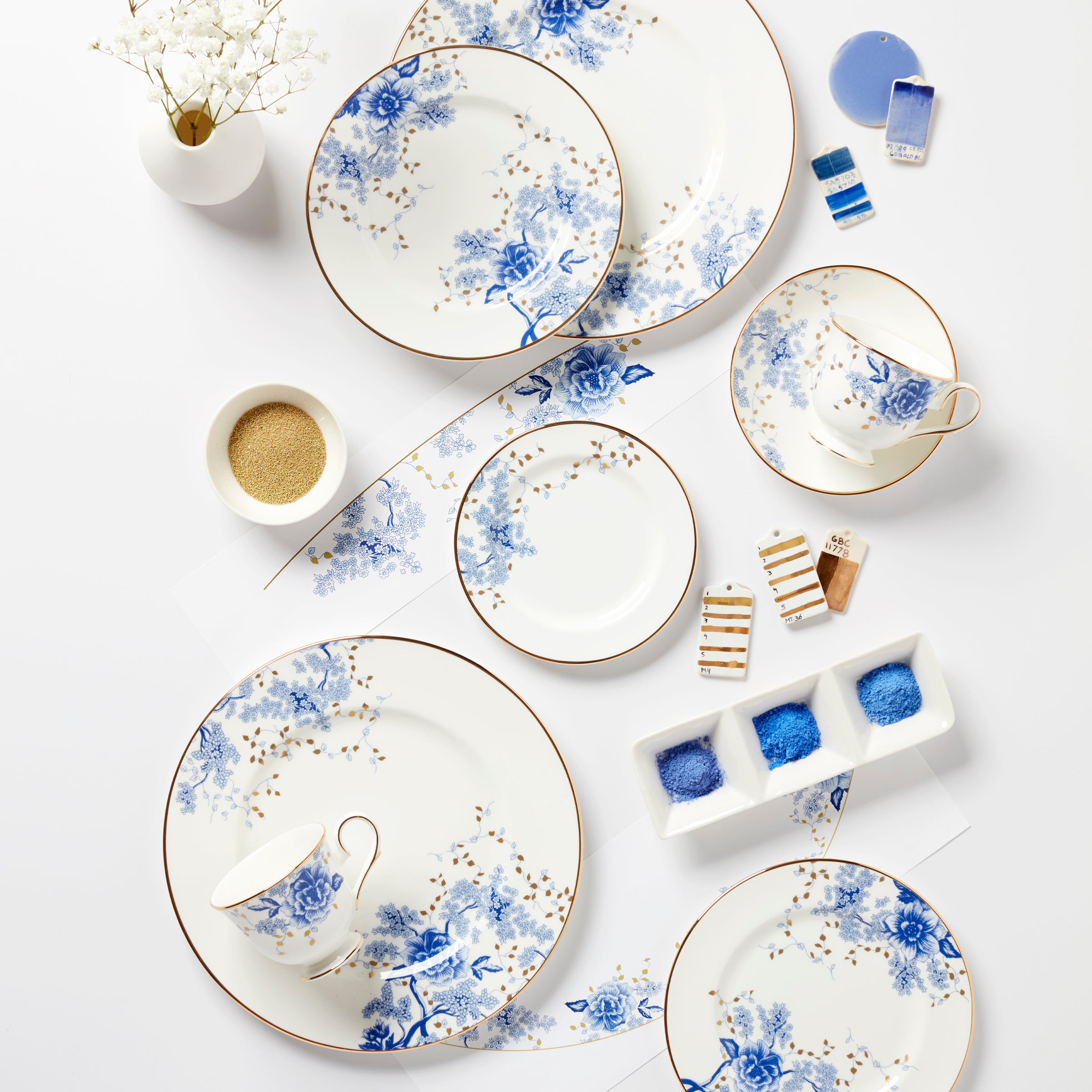 Garden Grove 5-Piece Dinnerware Set - Elegant Tableware for Family Dining, Dinner Parties & Home Decor