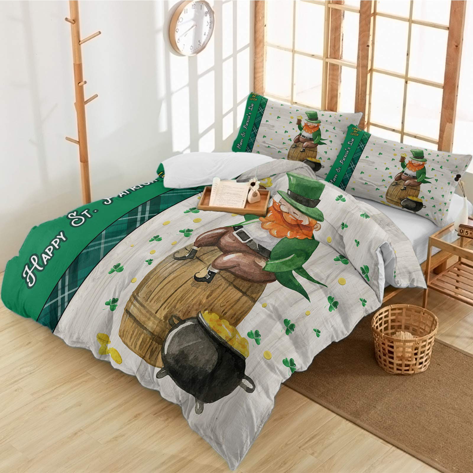 3-Piece Duvet Cover Set Full Size - St. Patrick's Day Gnome with Coins Design - All-Season Bedding Set with Pillow Shams - Perfect for Holiday Decor, Guest Rooms & Themed Bedrooms