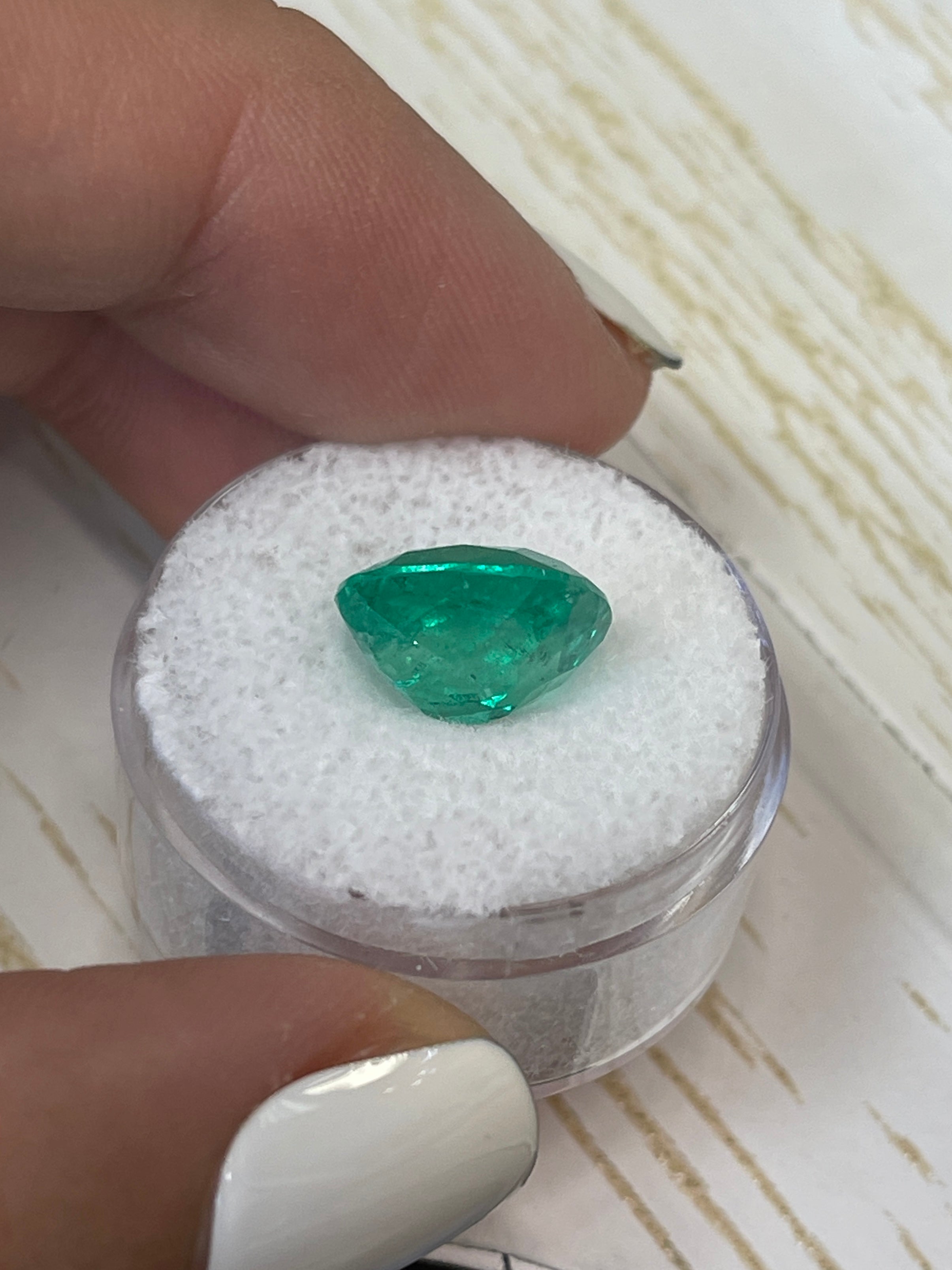 5.80 Carat Certified 11.5x10.8mm Bluish Green Natural Loose Colombian Emerald - Cushion Cut Gemstone for Jewelry Making, Engagement Rings & Luxury Gifts