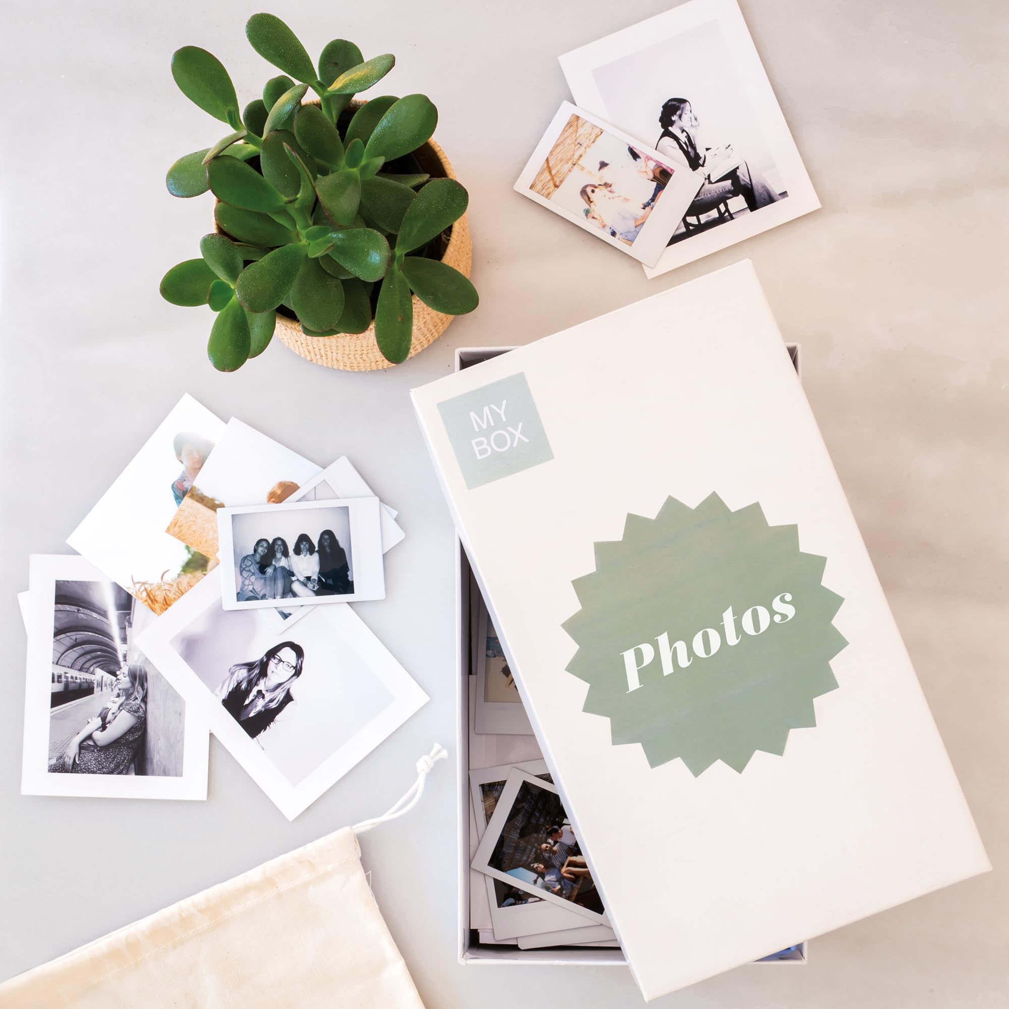 Premium A4 Glossy Photo Paper - 100 Sheets, 260 GSM, High-Quality Inkjet Printer Paper for Vibrant Photos, Flyers, Brochures - Perfect for Home Printing, Photography Projects, and Professional Presentations