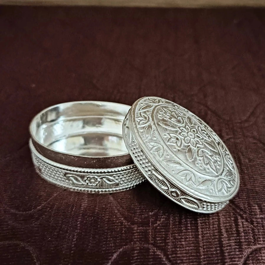 925 Pure Silver Designer Kumkum Box (Design 51) - Handcrafted Indian Pooja Accessory for Hindu Rituals & Wedding Ceremonies