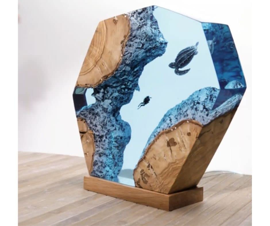 Handmade Resin Turtle Lamp with Wood Base - Ocean Themed Night Light for Home Decor (11x15cm) | Perfect for Bedroom, Nursery & Coastal Style Living Rooms