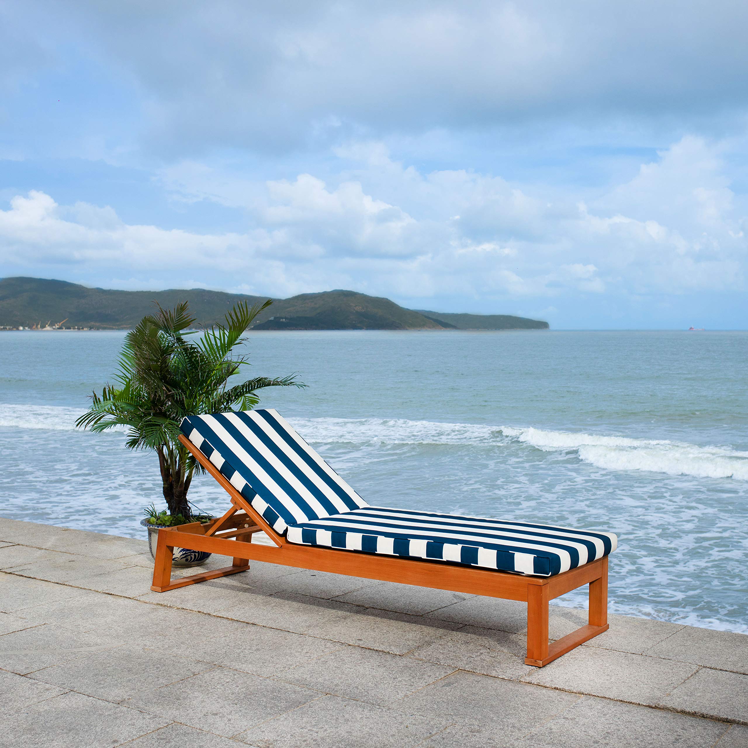 SAFAVIEH Solano Adjustable Chaise Lounge Chair - Natural Brown Solid Wood with Navy Blue & White Stripe Cushion - Outdoor Patio Furniture for Poolside, Garden & Backyard Relaxation (PAT7024H)