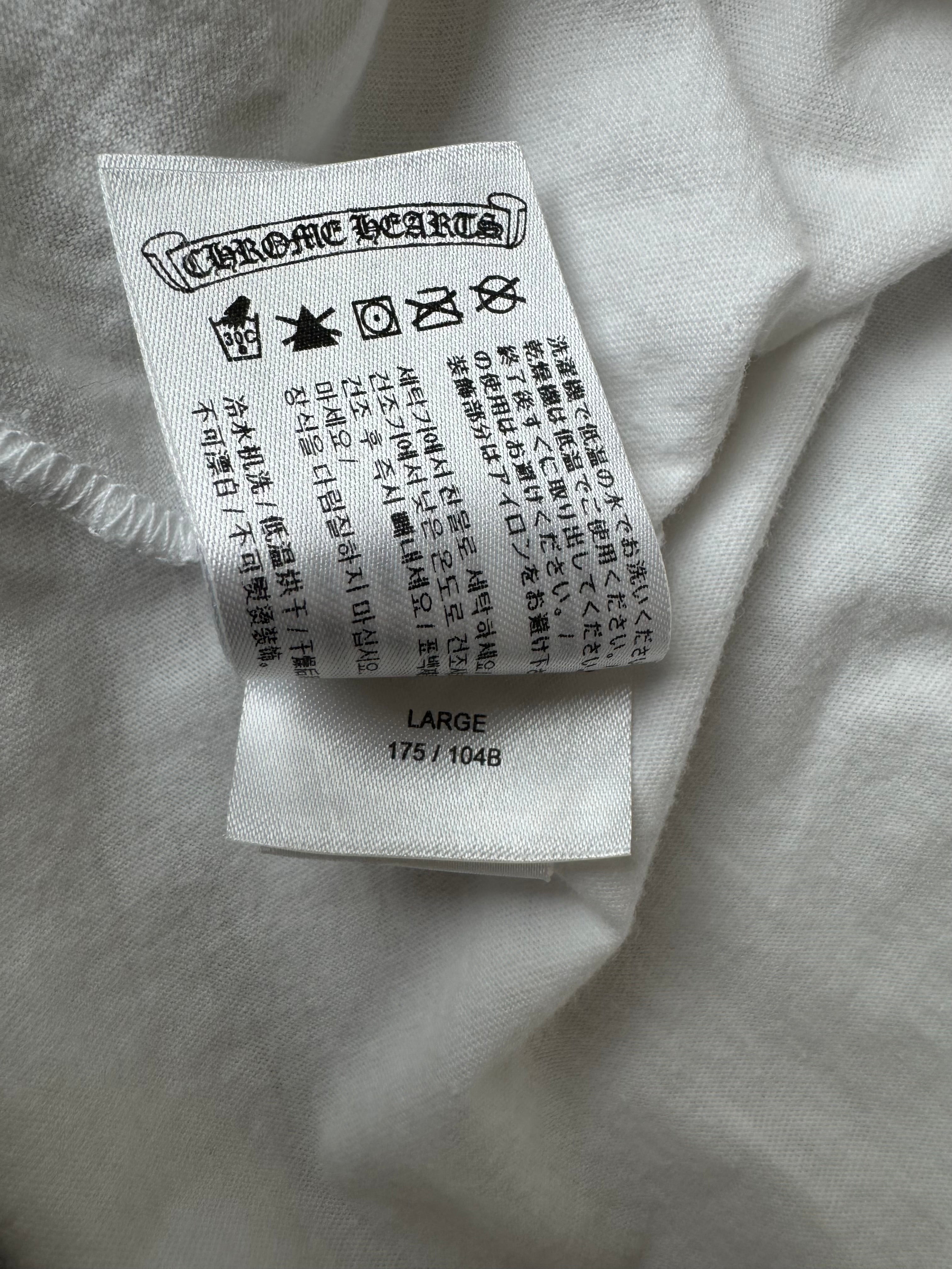 Chrome Hearts White & Black Scroll Logo T-Shirt for Men - Stylish Graphic Tee for Casual Wear & Street Fashion