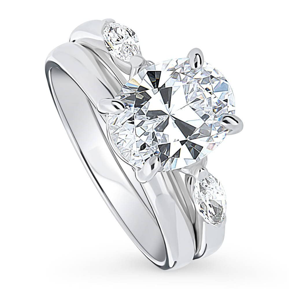 BERRICLE Sterling Silver 3-Stone Oval Cut Cubic Zirconia Engagement Ring Set for Women, 2.5 Carat CZ Wedding Band, Rhodium Plated Size 4-10 - Perfect for Proposals, Anniversaries & Bridal Jewelry