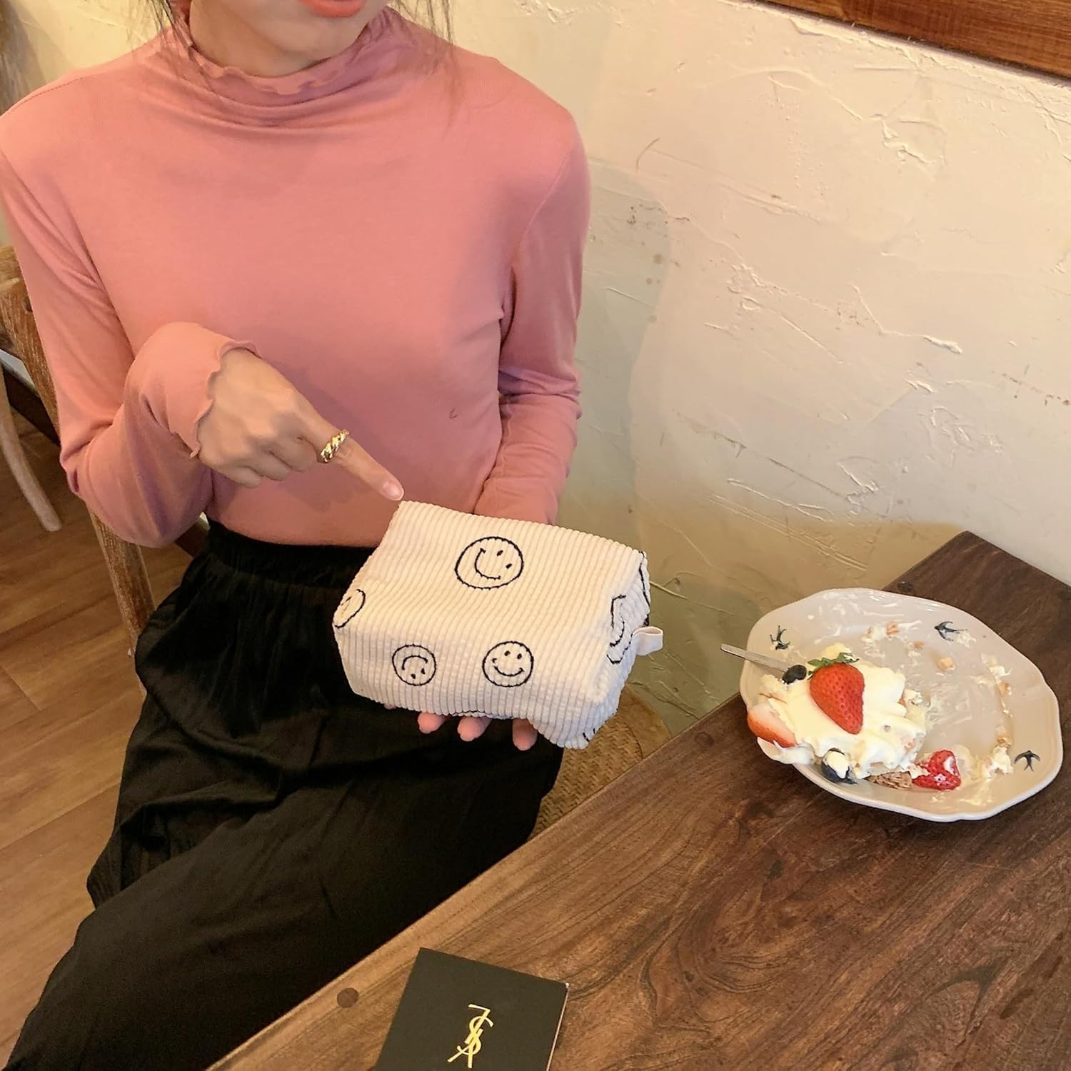 Street27® 2-Piece Corduroy Makeup Bag Set - Cute Smiley Face Cosmetic Pouch & Travel Toiletry Organizer for Women (25x18cm) | Perfect for Makeup Brushes Storage, Travel Essentials & Aesthetic Vanity Organization