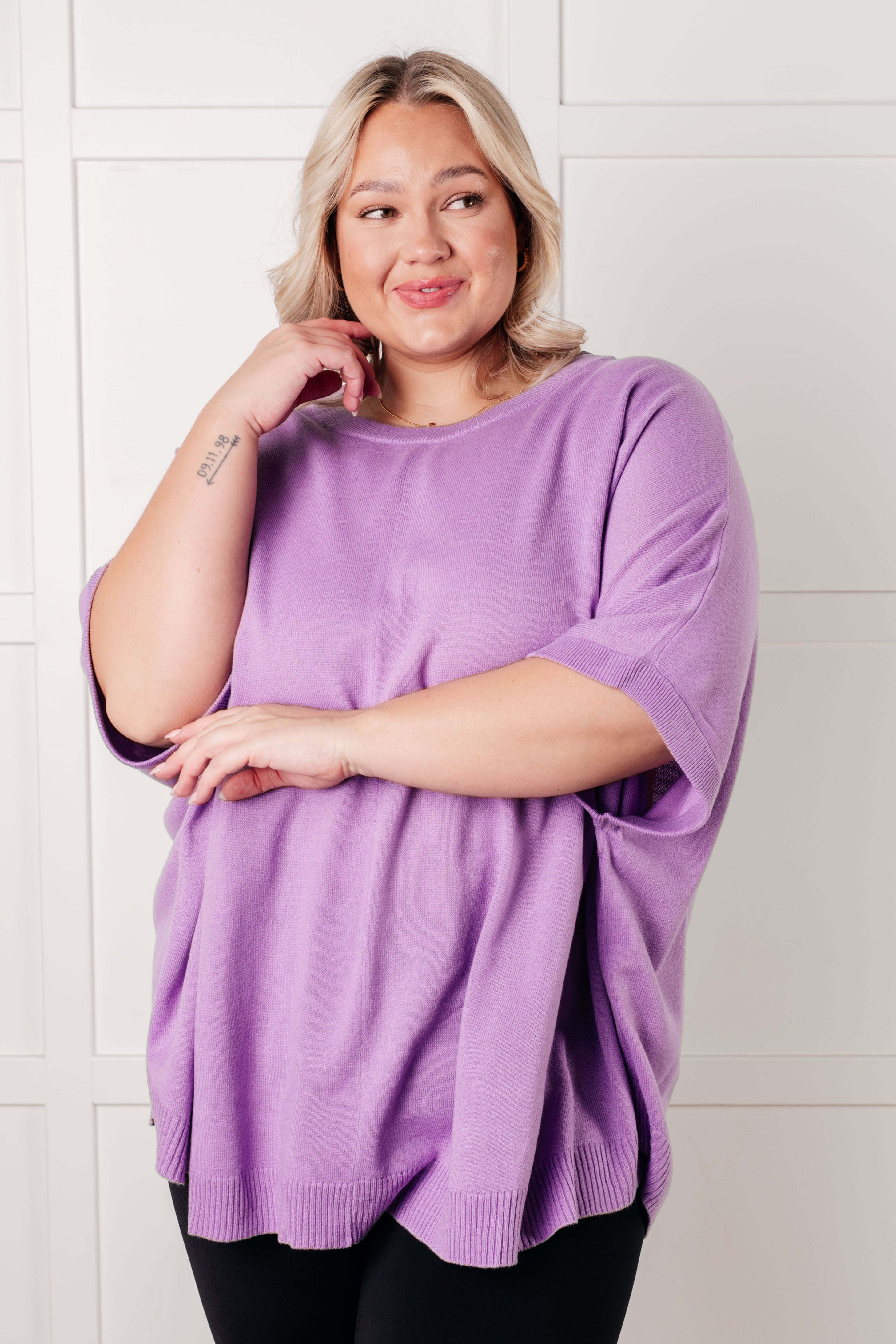 Lilac Whisper Dolman Sleeve Blouse - Women's Flowy Boho Chic Tunic Top for Casual Wear & Date Nights