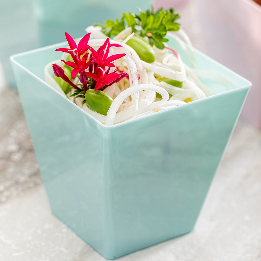 100 Pack 8 oz Square Baby Blue Plastic Kova Cups & 100 Silver Plastic Mini Forks - Perfect for Baby Showers, Birthday Parties, and Outdoor Events