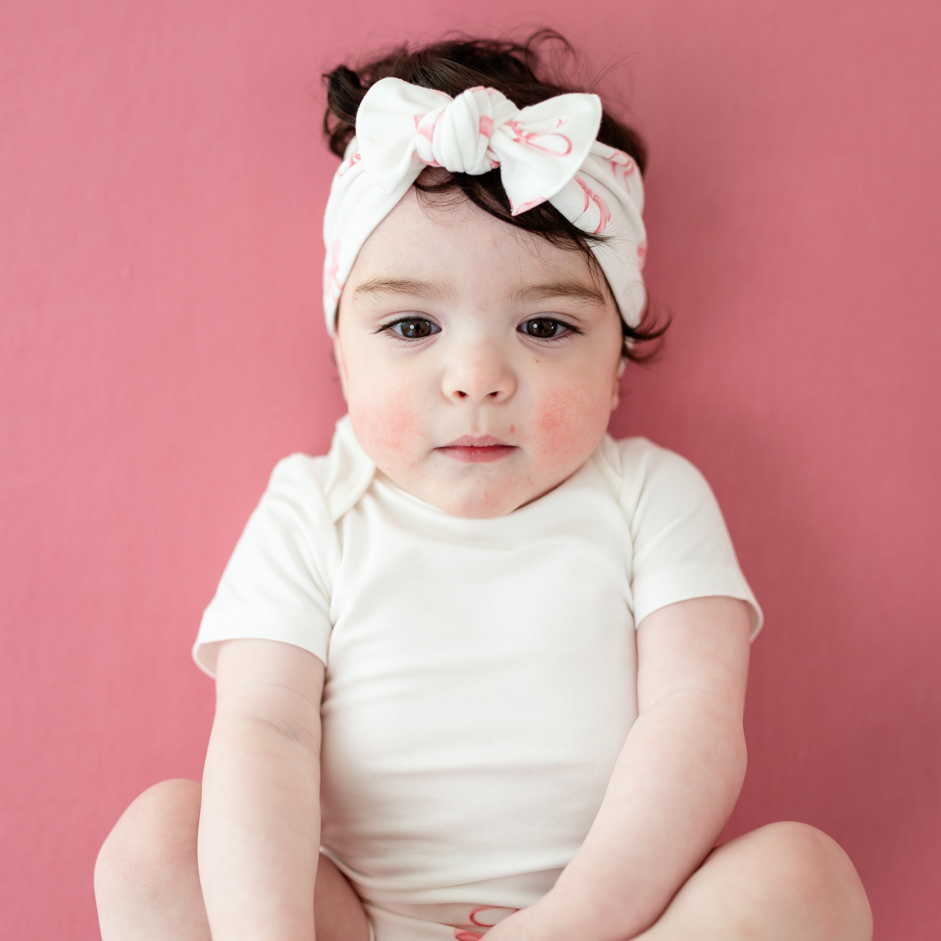 Elegant Knotted Bow Headband for Women - Stylish Hair Accessory for Parties, Weddings & Everyday Wear
