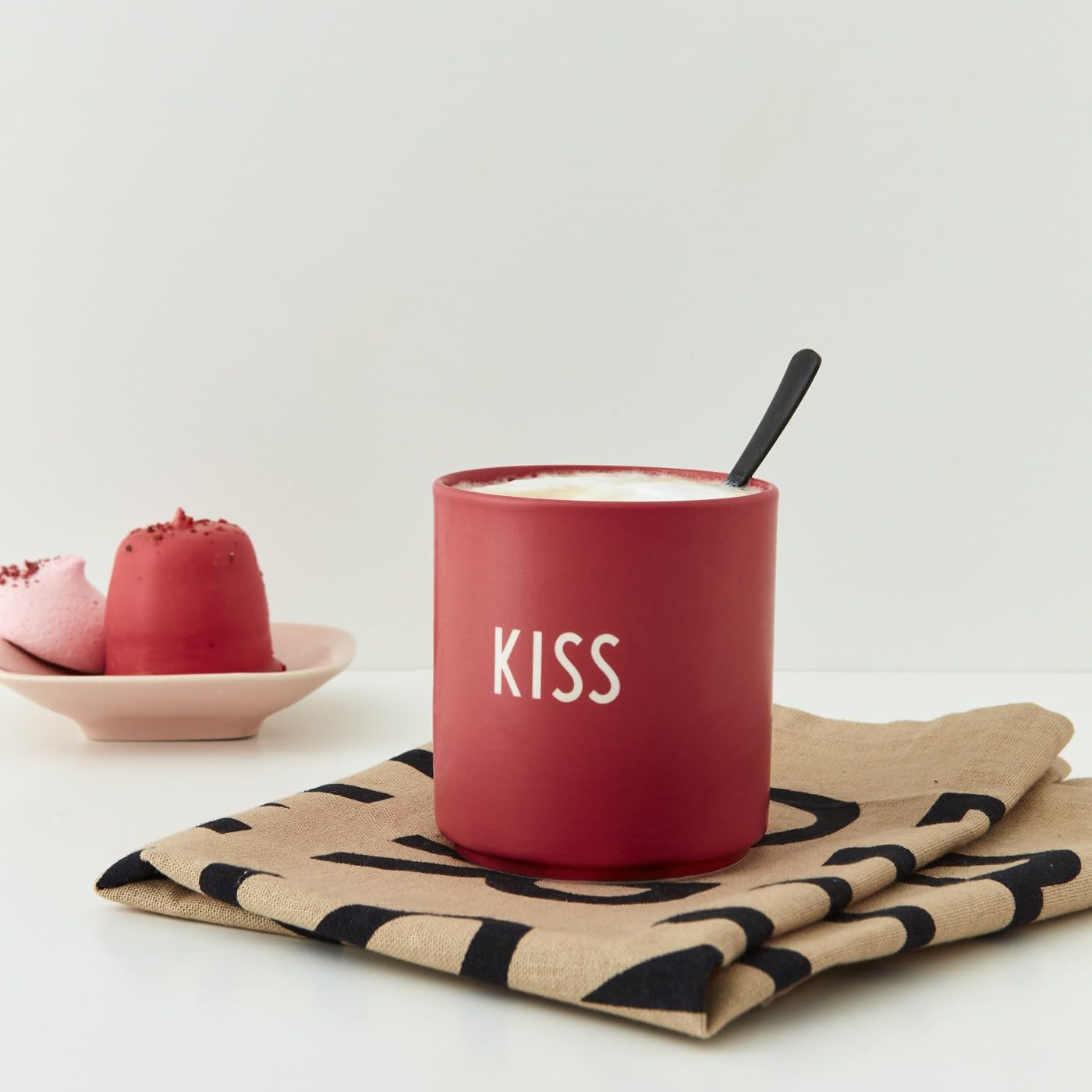 Design Letters Favourite 11oz Ceramic Coffee Mug - Engraved Tea Cup for Women, Her | Porcelain Latte Cup with Danish Design | Perfect Gift for Coffee & Tea Lovers | Ideal for Home, Office & Cafe Use