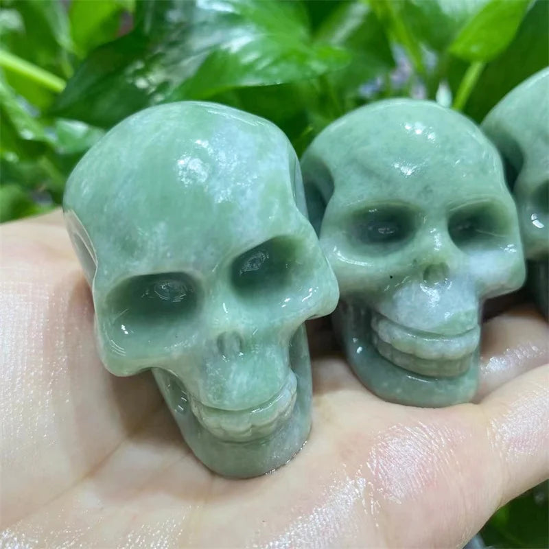 Natural Green Aventurine Skull Figurine - Handcrafted Healing Crystal Carving for Halloween Gifts & Home Decor (2 Inch, 1 Piece) - Perfect for Meditation, Spiritual Healing & Gothic Home Decor
