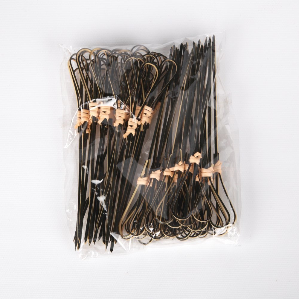 100-Pack Black Bamboo Heart-Shaped Appetizer Picks & Sandwich Sticks - 4.75 Inch - Perfect for Parties, Weddings, and Cocktail Garnishes