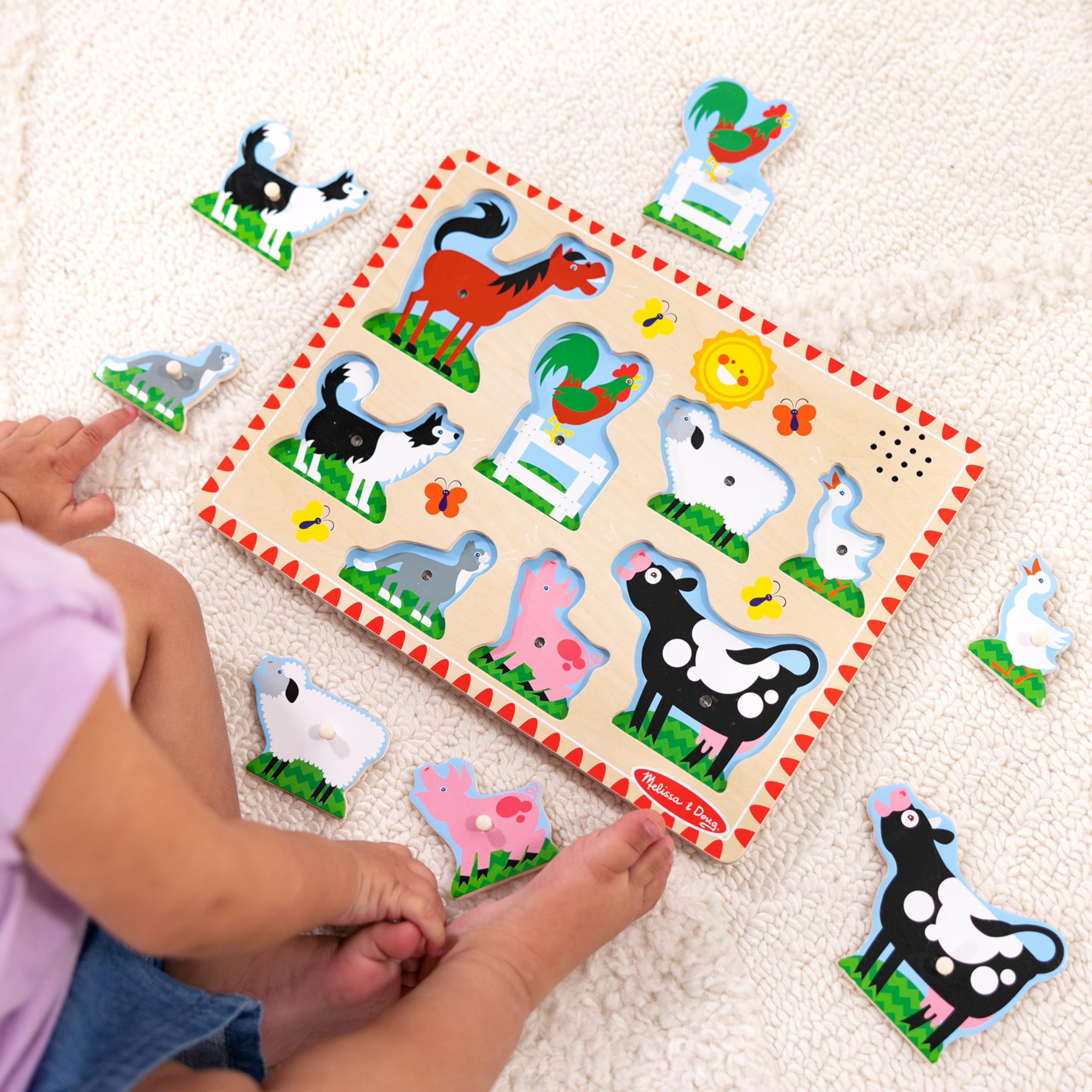 Melissa & Doug Farm Animals Sound Puzzle - Wooden Peg Puzzle with 8 Pieces & Realistic Animal Sounds - Educational Toddler Toy for Learning & Playtime Fun