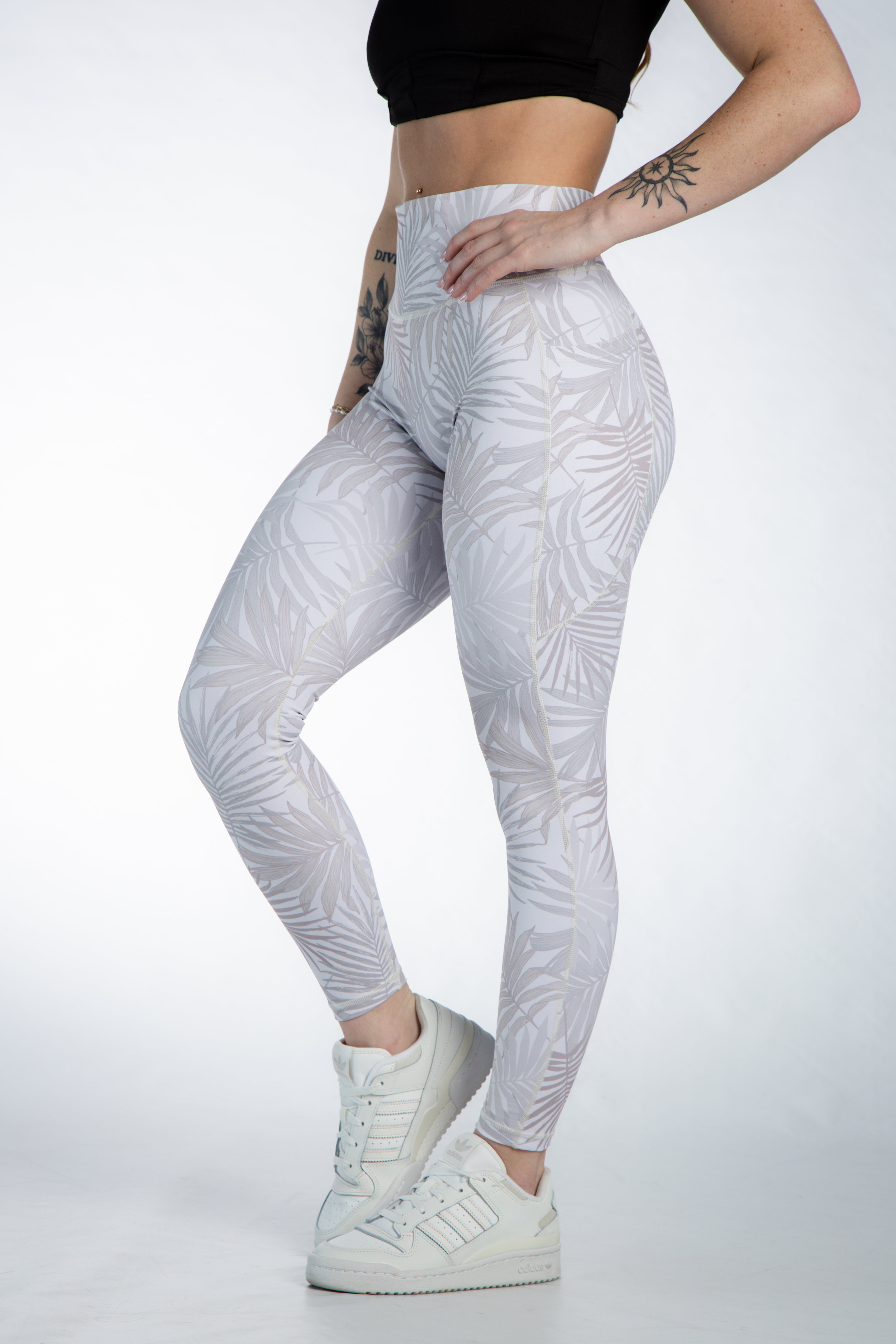 Empowered High Waist Yoga Leggings with Pockets - Comfortable Workout Pants for Women | Tan Leaf Print | Perfect for Gym, Running & Everyday Wear