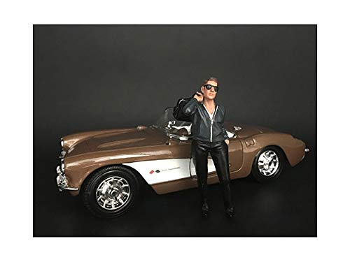 American Diorama 1/24 Scale Ladies Night Bartender Figurine - Realistic Female Tom Figure for Model Car Displays, Dioramas & Collectors - Perfect for Miniature Scenes & Custom Projects