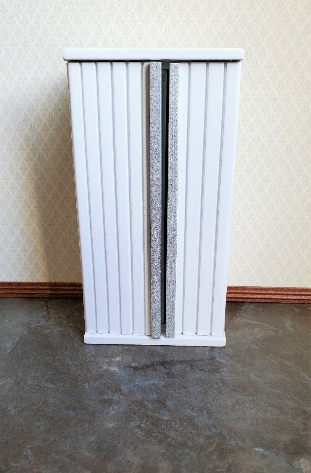 1:12 Scale Miniature Modern White Wooden Refrigerator - Dollhouse Furniture for Collectors & Miniature Enthusiasts | Perfect for Dollhouse Kitchens, DIY Projects & Vintage Displays