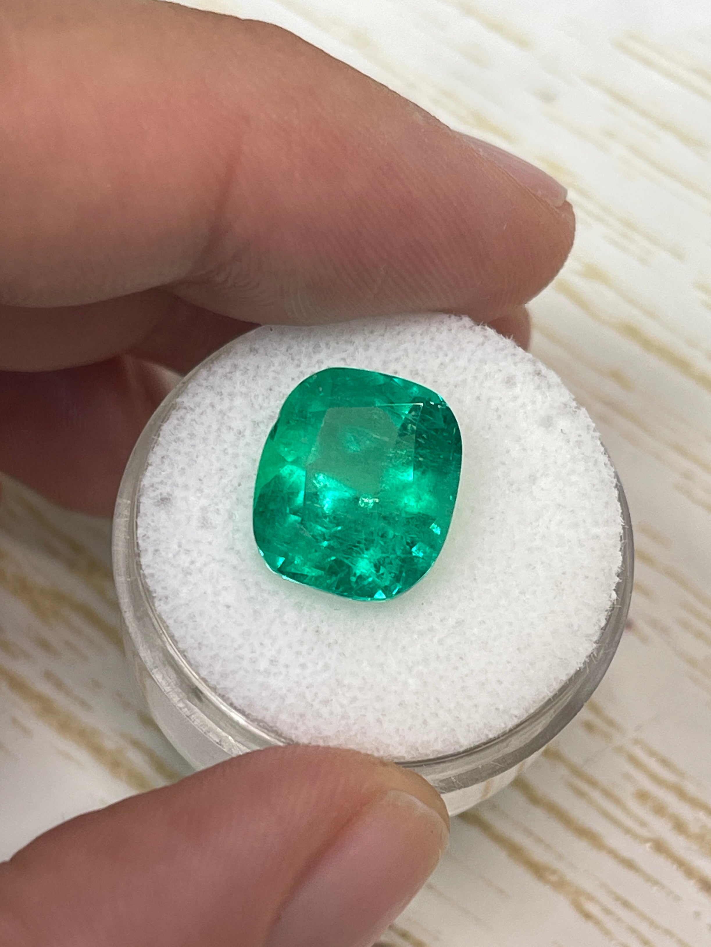 7.08 Carat 13x11mm Muzo Green Natural Colombian Loose Emerald Gemstone - Cushion Cut for Jewelry Making, Engagement Rings & Luxury Gifts