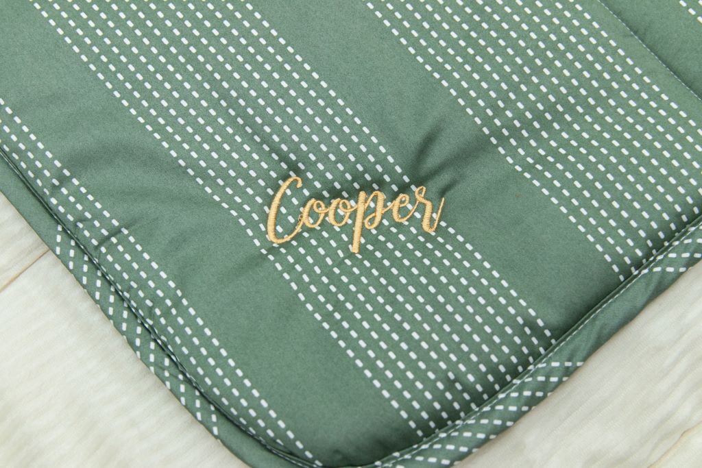 Cozy Mason Mini Blanket - Soft & Warm Throw Blanket for Adults & Kids - Perfect for Couch, Bed, Travel & Camping