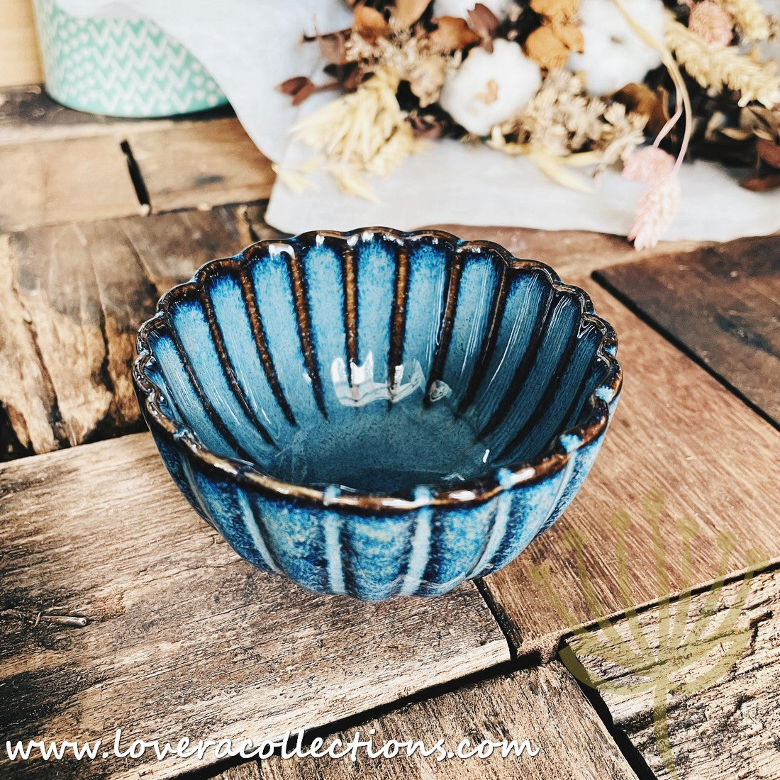 Rustic Seashell Dinnerware Set - Beach Themed Plates, Bowls & Serving Dishes for Coastal Dining & Entertaining - Perfect for Beach House, Summer Parties & Nautical Decor
