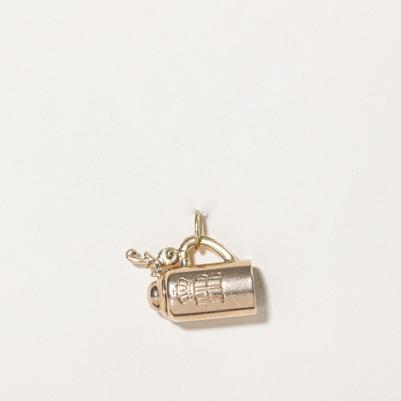 10K Yellow Gold Hofbräu München Beer Stein Charm Pendant - Perfect for Oktoberfest, German Heritage Jewelry & Beer Lover Gifts