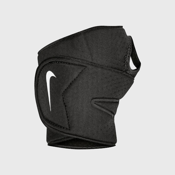 Nike Pro Wrist and Thumb Wrap Support 3.0 - Breathable Sports Brace for Basketball, Weightlifting & Gym Workouts - Injury Prevention & Recovery Support for Athletes