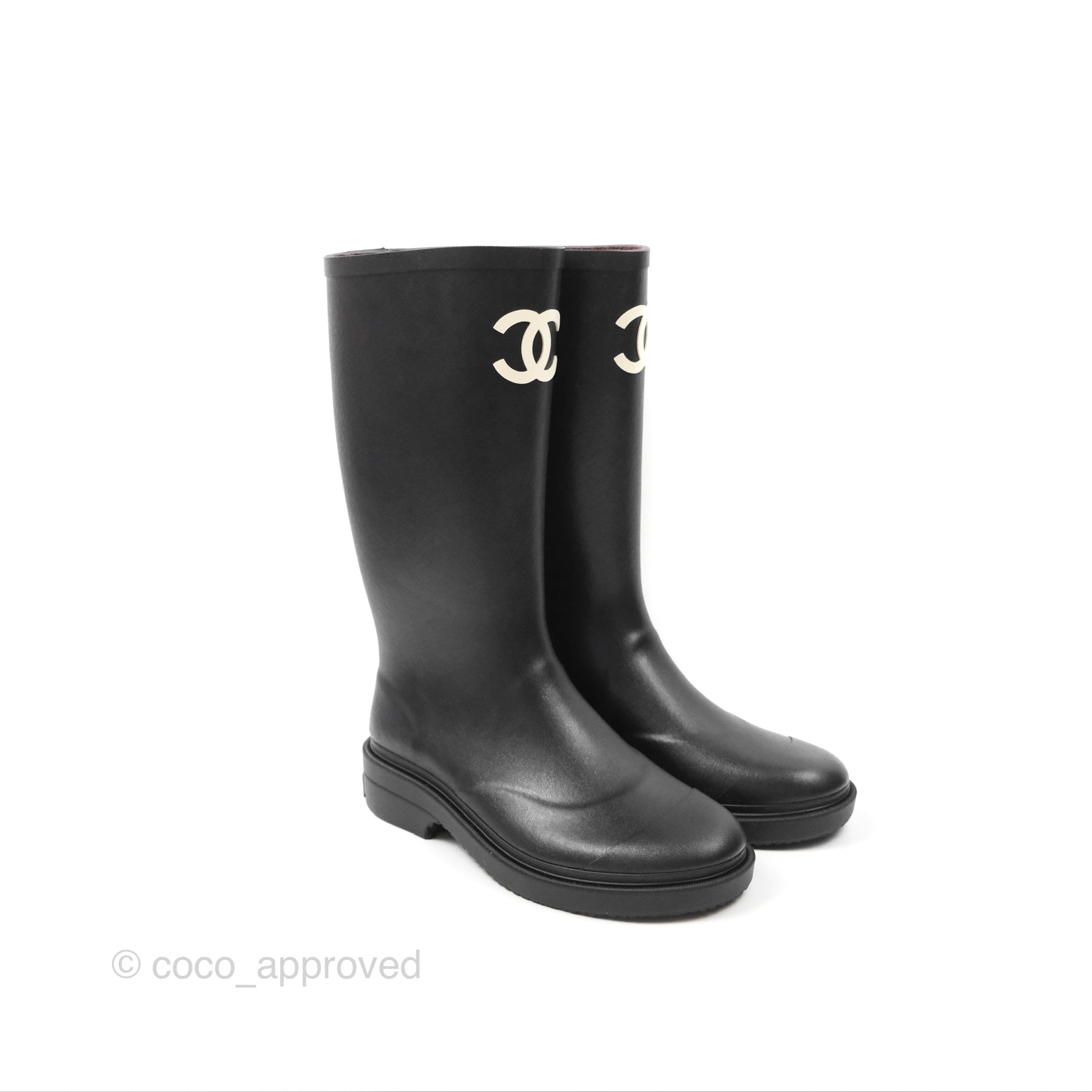 Chanel CC Logo Black Rubber Rain Boots Women's Size 37 - Waterproof Fashion Booties for Rainy Days & Outdoor Adventures