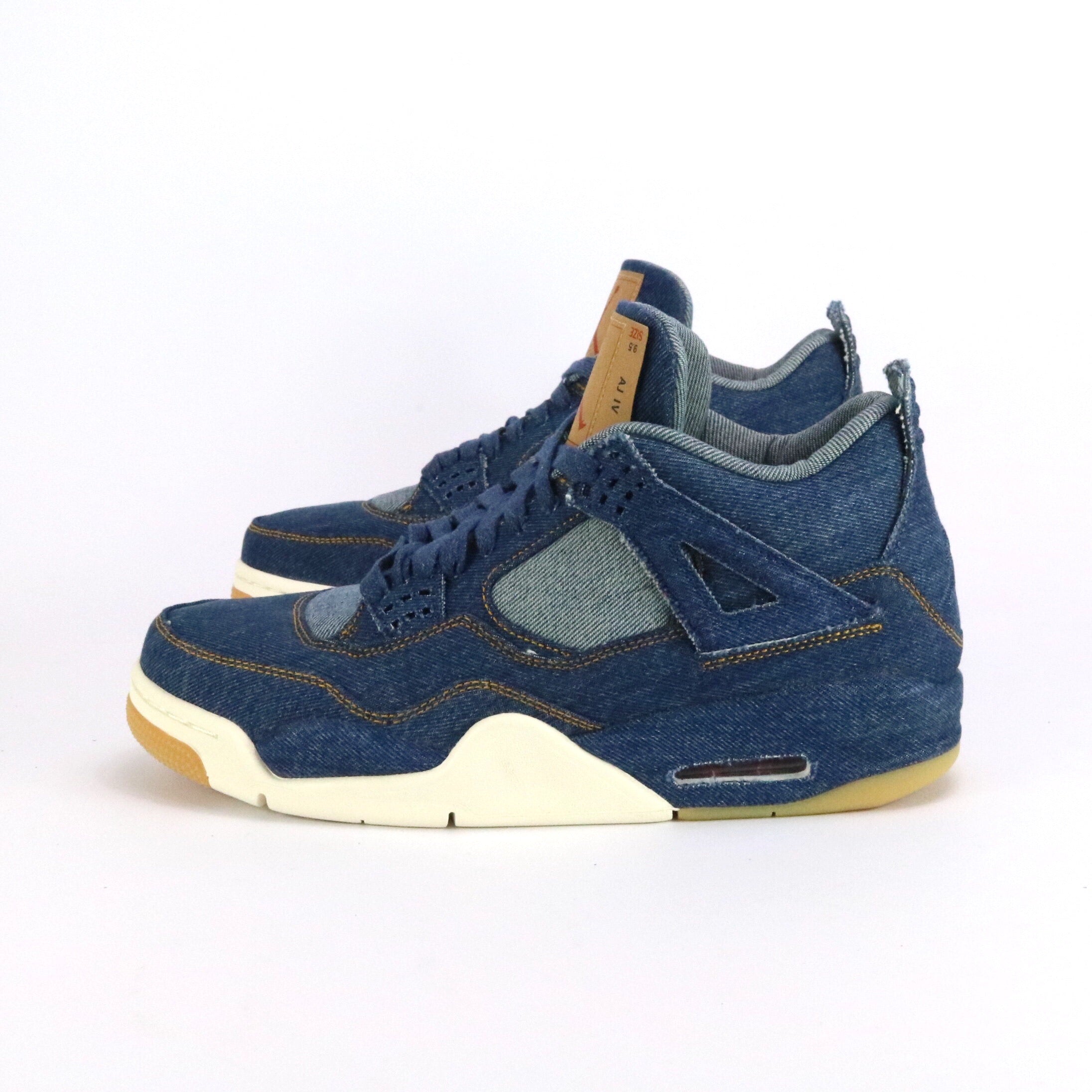 Air Jordan 4 Retro Levis Denim Sneakers - Men's Basketball Shoes for Casual Wear & Street Style Fashion | Perfect for Sneaker Collectors and Urban Outfits
