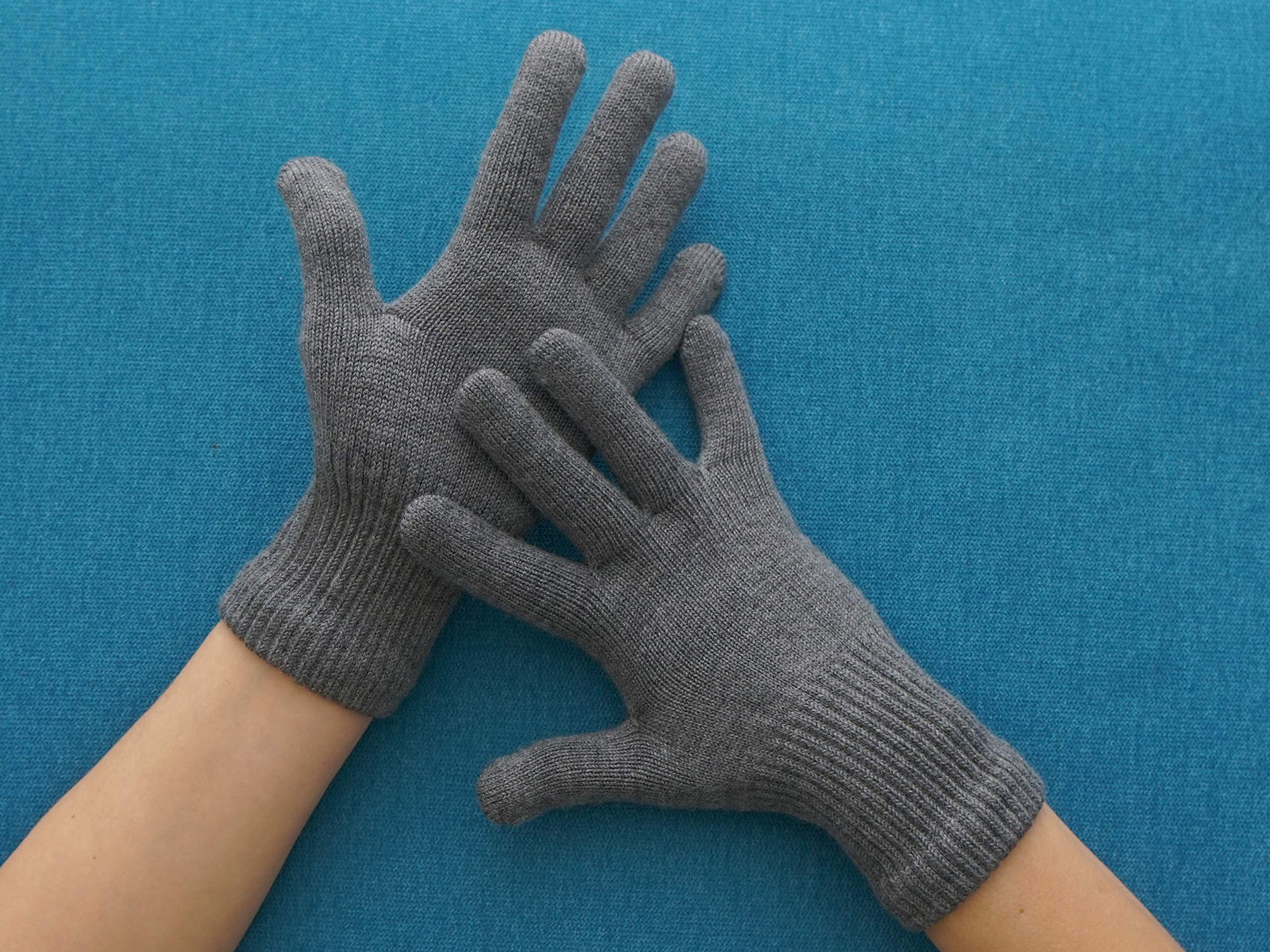 Premium Merino Wool Fingerless Gloves for Men & Women - Soft, Warm & Breathable Arm Warmers for Outdoor Activities, Hiking, Cycling & Winter Sports