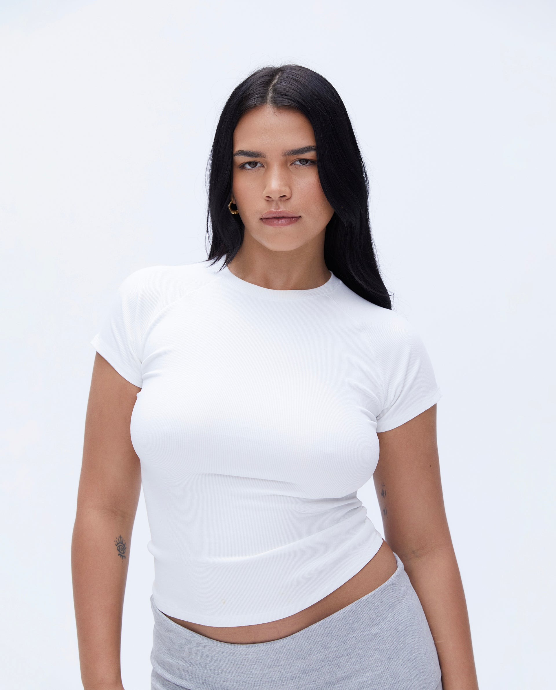 Women's Ribbed Raglan Short Sleeve T-Shirt - Soft Cotton Blend White Top for Casual Wear & Everyday Outfits