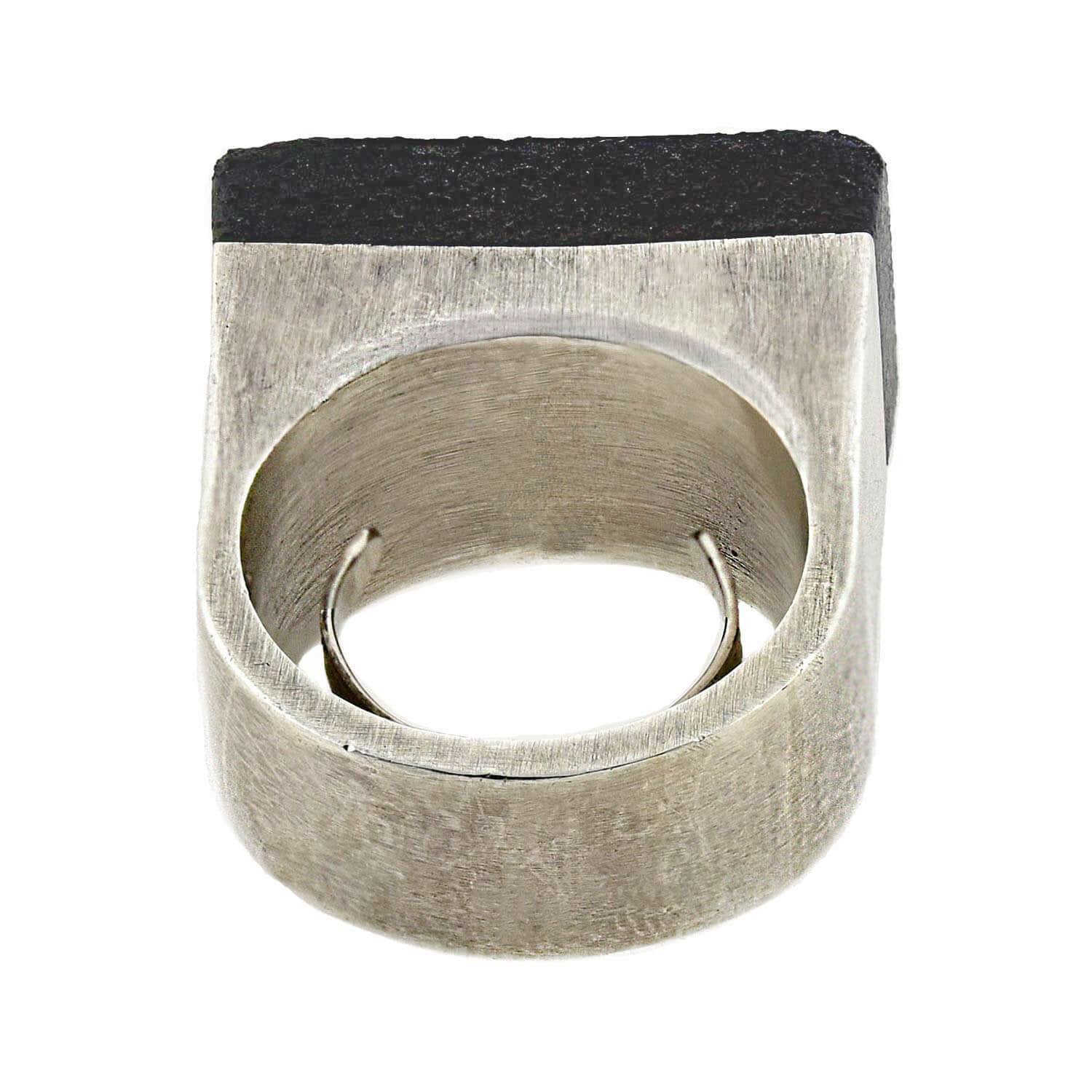 Vintage GUCCI Large Sterling Silver & Rubber Ring for Women - Elegant Fashion Jewelry for Parties, Weddings & Everyday Wear