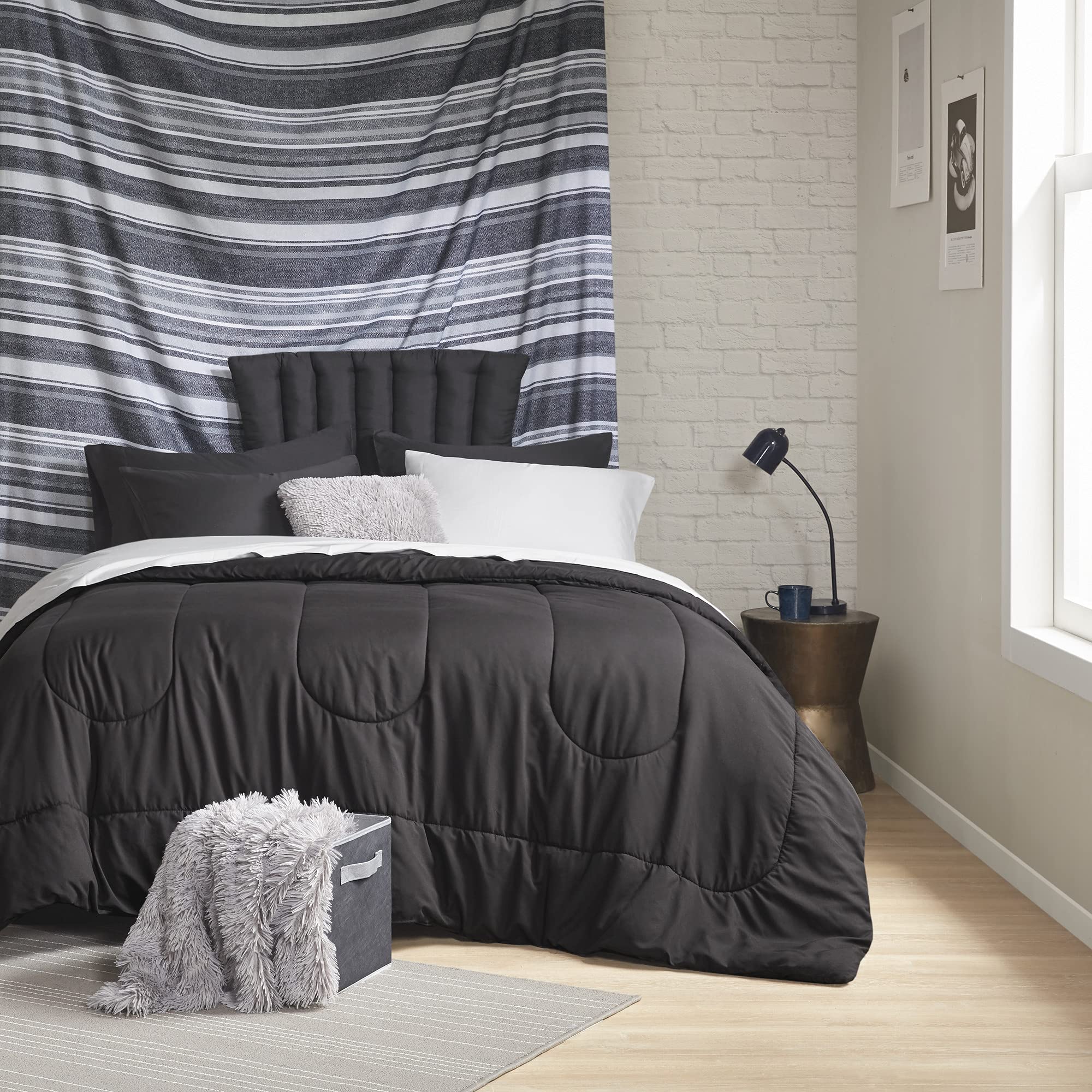 Comfort Spaces 14-Piece All-Season Bed in a Bag Comforter Set with Sheets & 2 Side Pockets - Twin/Twin XL Black Vincent Bedding for College Dorm, Guest Room & Home Organization | Soft & Cozy Bedroom Essentials for Year-Round Comfort