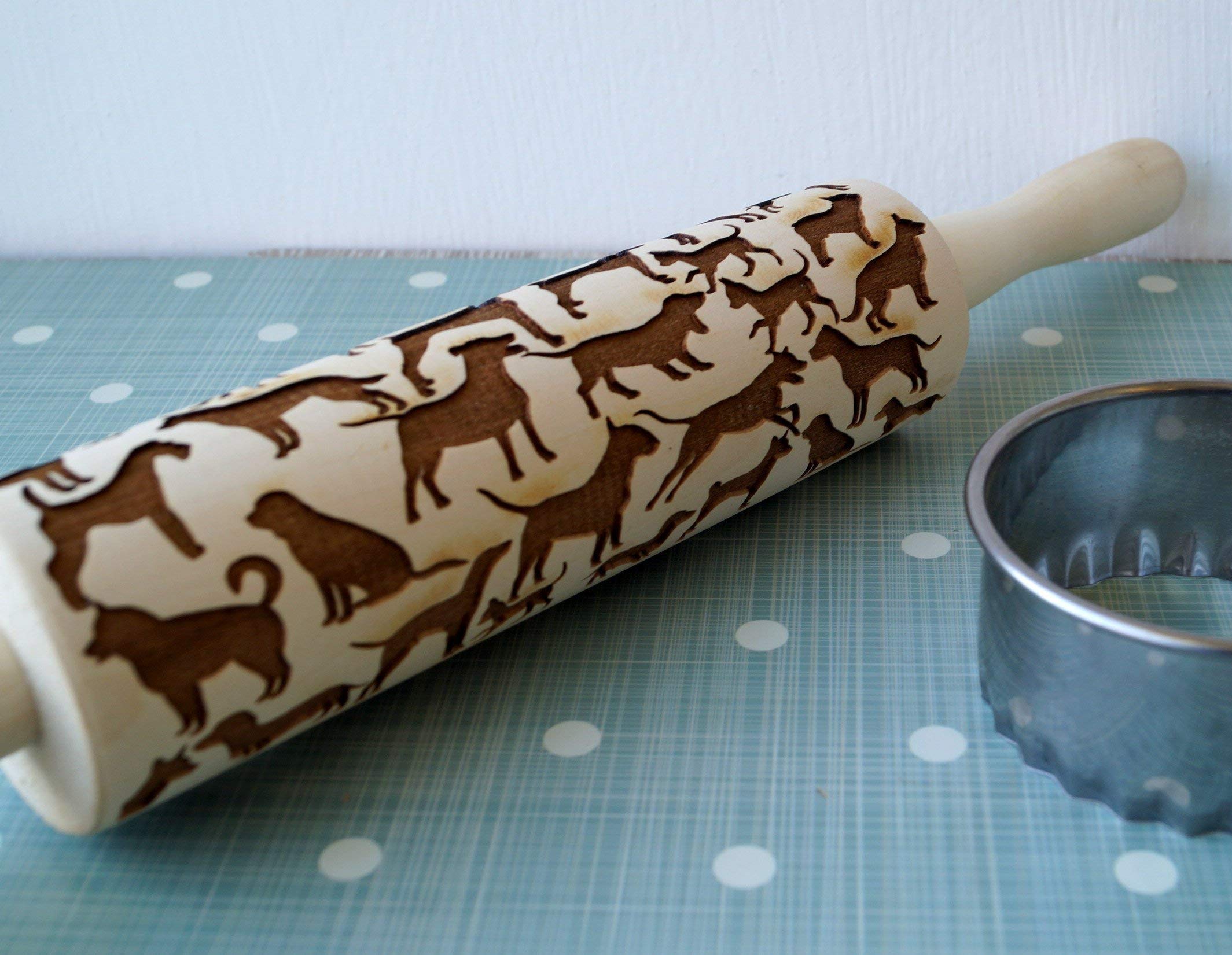 Dog Design Embossing Rolling Pin for Cookies - Wooden Cookie Decorating Tool for Baking, DIY Crafts & Holiday Gifts