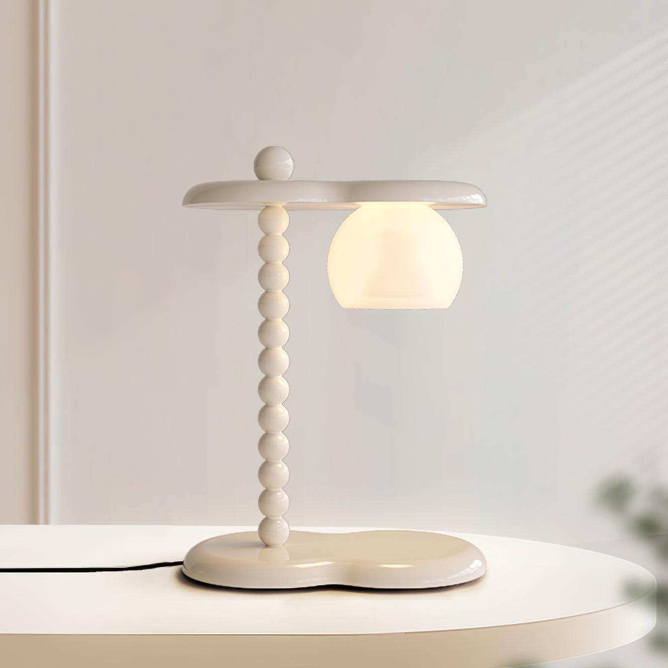Everalda Modern Metal Table Lamp - Adjustable Brightness, Vintage Industrial Design for Living Room, Bedroom, or Office Desk Lighting