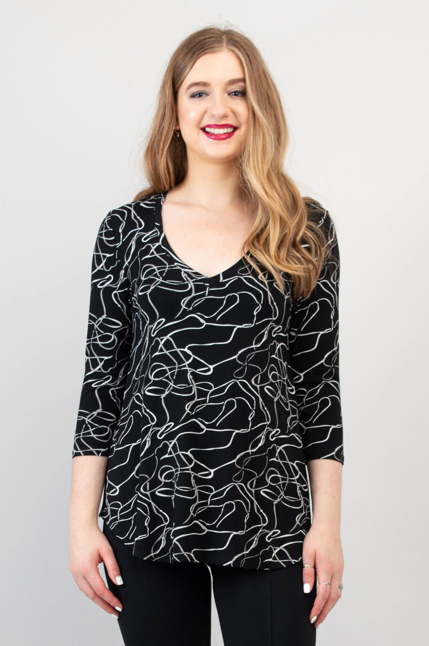 Jackie 3/4 Sleeve Bamboo Top for Women - Breathable Art Expo T-Shirt - Perfect for Casual Wear, Yoga & Summer Outfits