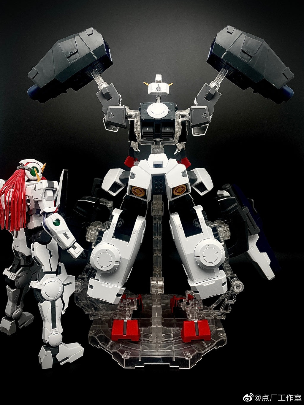 1/100 MG Gundam Virtue Model Kit with DOT Workshop Armor Display Stand - Perfect for Gundam Collectors & Anime Figure Display