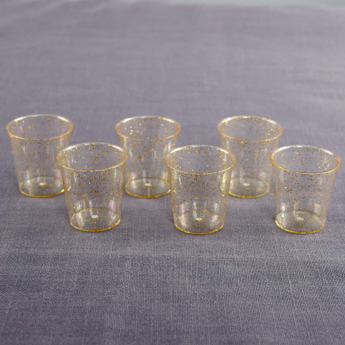 WELLIFE 200 Pack Gold Glitter Plastic Shot Glasses - 1 oz Disposable Party Cups for Whiskey, Liquor & Cocktails - Premium Mini Containers for Birthday, Wedding & Holiday Celebrations