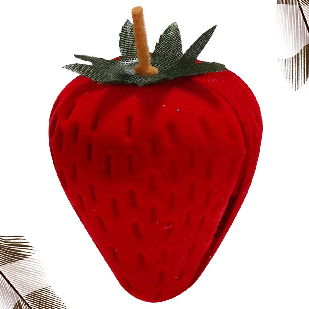 Creative Strawberry Ring Box - Elegant Jewelry Display Case for Engagement, Wedding & Proposal - Perfect for Romantic Surprises & Gift Giving
