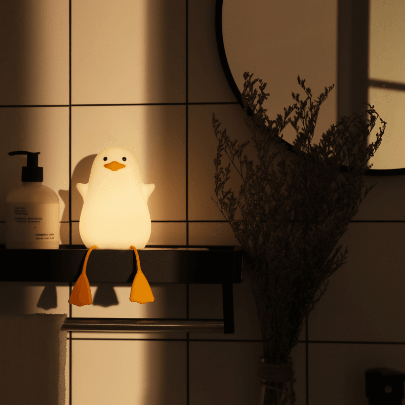 Ducky LED Night Light for Kids - Cute Duck Shape Nursery Lamp, Bedroom Decor, Sleep Aid for Babies & Toddlers - Perfect for Bedtime, Nighttime Feeding, and Soothing Fears