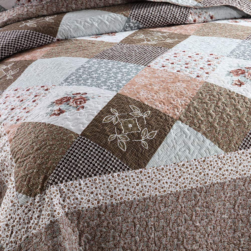NEWLAKE Queen Size Quilt Bedspread Set - Reversible Checkered Floral Design, 3-Piece Bedding Coverlet for Cozy Bedroom Decor | Perfect for Guest Rooms, Master Bedrooms & Seasonal Home Styling