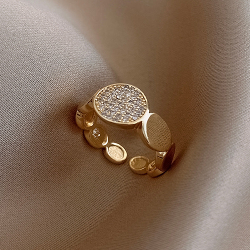 Elegant Classic Zircon Circle Ring for Women - Trendy Korean Jewelry for Wedding, Party & Everyday Wear - Dainty Finger Accessories for Special Occasions & Fashion Statements