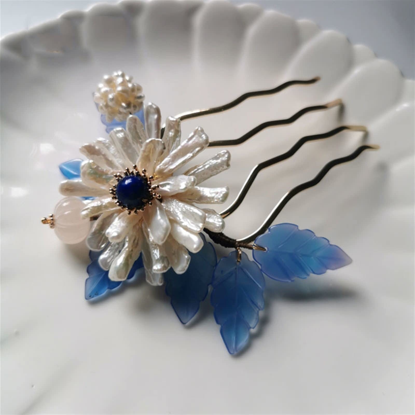 Handmade Walnut Pearl Hair Comb with Blue Leaves - Elegant Autumn Chrysanthemum Hairpin Jewelry for Women (12x9cm) - Perfect for Weddings, Parties & Vintage Hairstyles