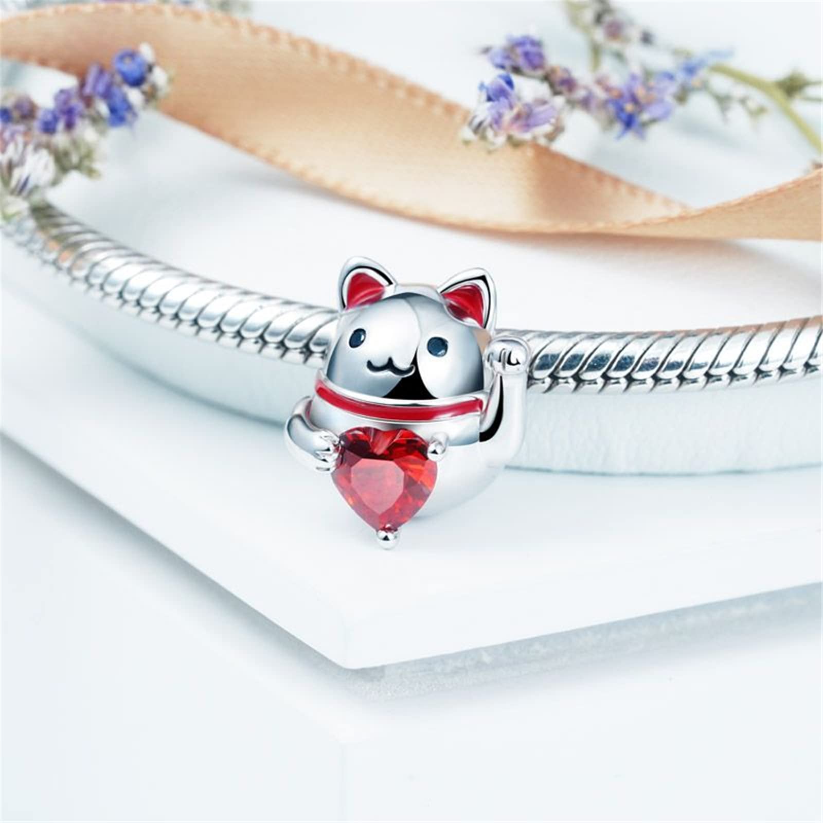 GNOCE 925 Sterling Silver Wolf & Fox Gemstone Charms with Cute Animal Embraces Heart - Perfect for Snake Chain Bracelets & Necklaces - Elegant Jewelry Gift for Women, Wife (Lucy Cat) - Ideal for Everyday Wear, Romantic Dates & Special Occasions