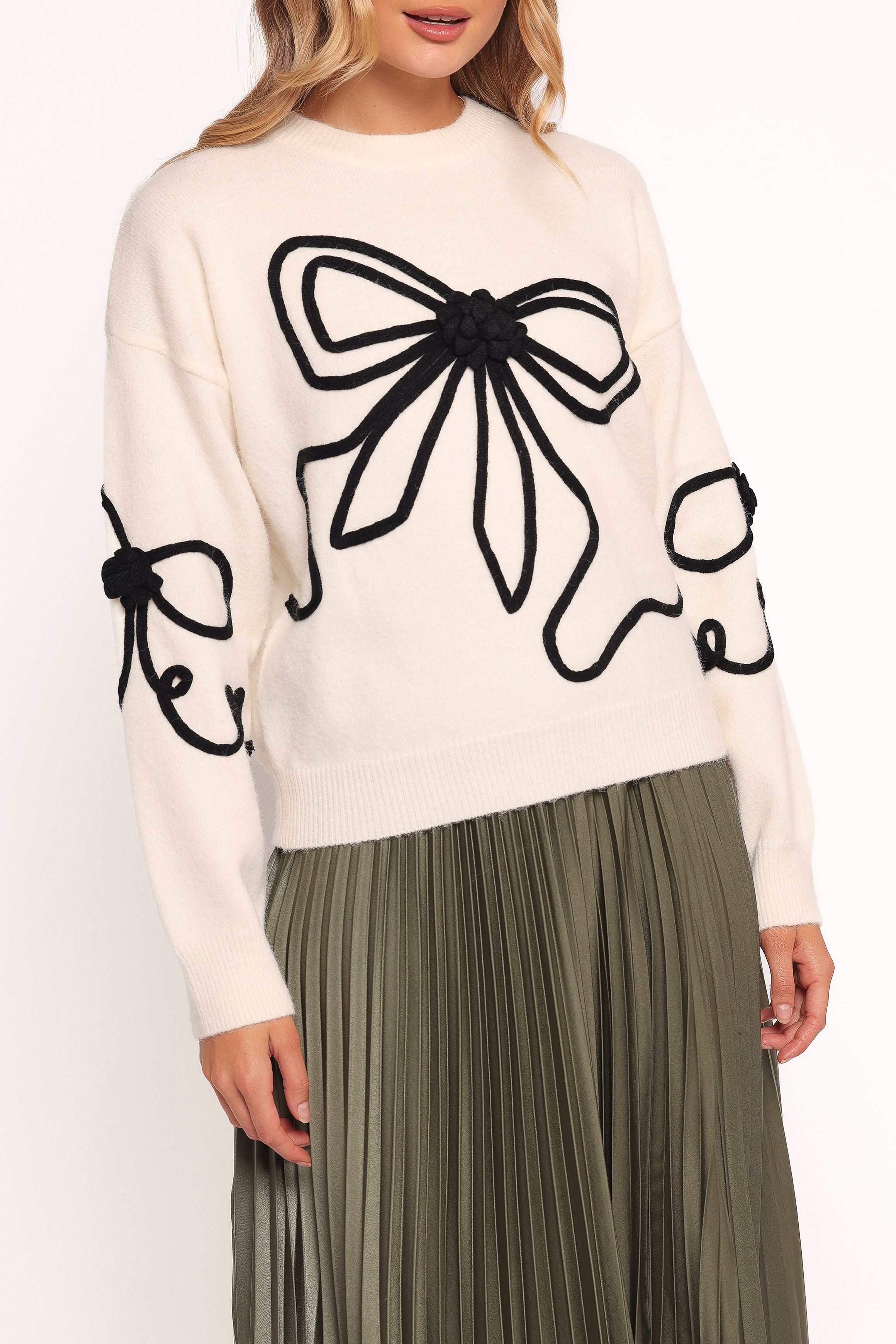 Isiora Women's Bow Embroidered Knit Sweater - Cream Color Soft Winter Pullover for Casual Outfits & Holiday Parties