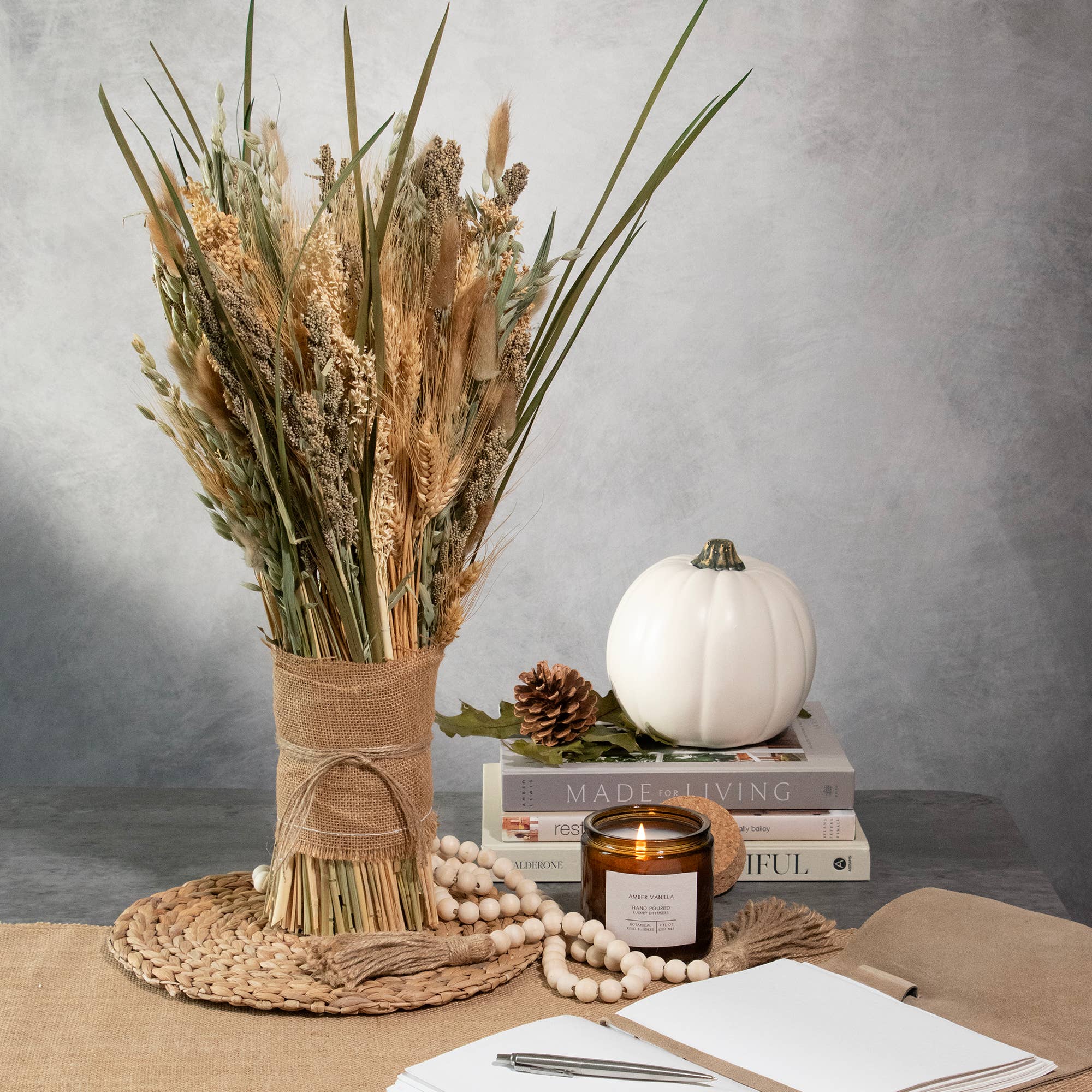 Eco-Friendly Wheat Sheaf Centerpiece - Natural Grain Decor for Rustic Weddings & Farmhouse Tablescapes