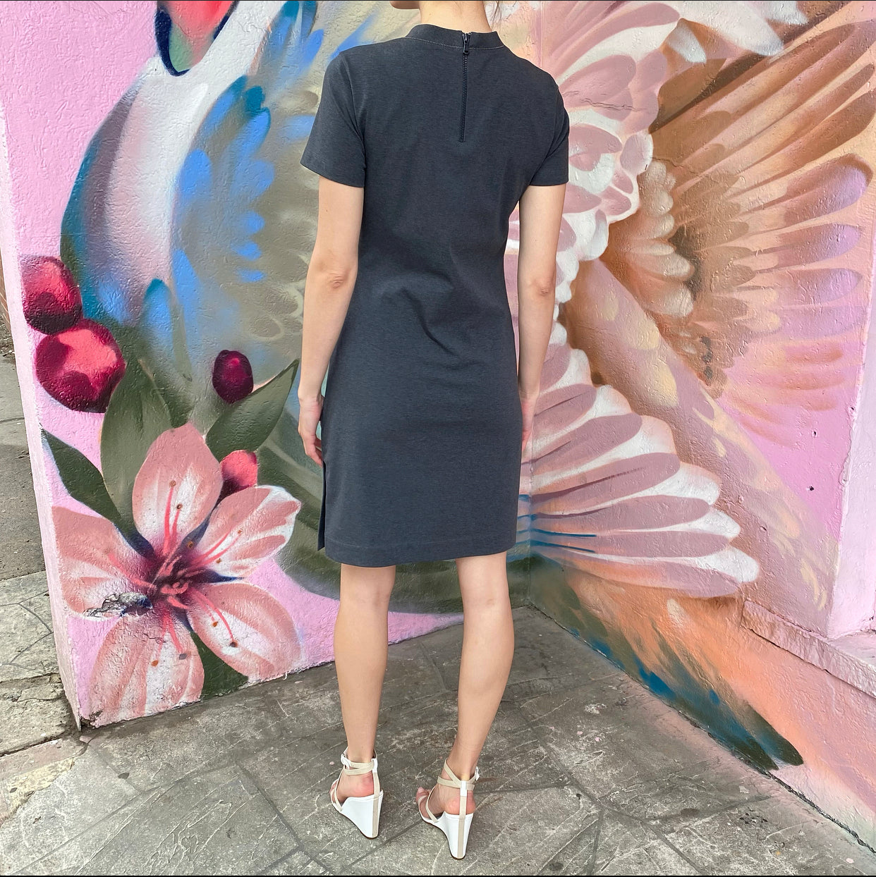 Brunello Cucinelli Grey Jersey Short Sleeve Dress for Women - Size S / 6 - Perfect for Summer Outings, Office Wear & Casual Elegance