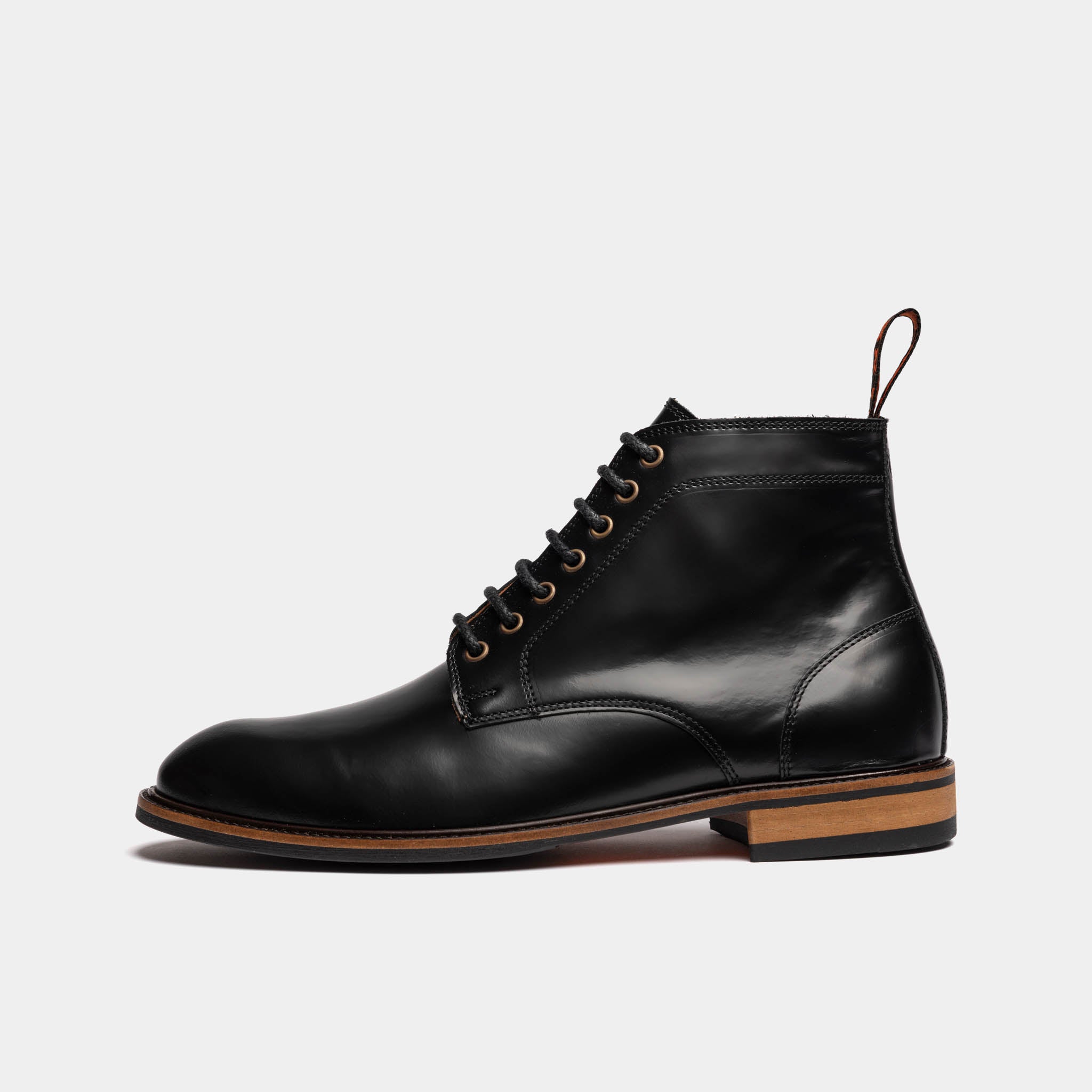 Dutton Black - Premium Quality Apparel for Men & Women | Stylish & Comfortable Fashion for Everyday Wear, Work & Casual Outings
