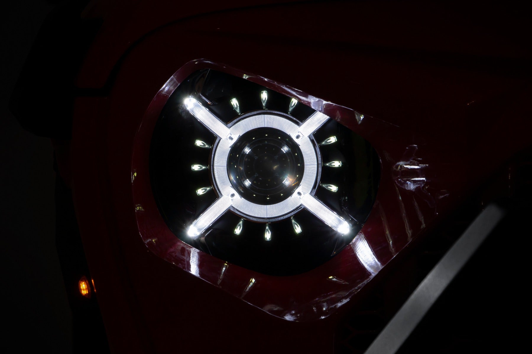 9 Inch LED Headlights - DOT Approved for Jeep Gladiator JT & Wrangler JL (2018-2025) - RCH5100 - High Brightness Off-Road Lighting for Night Driving & Adventure