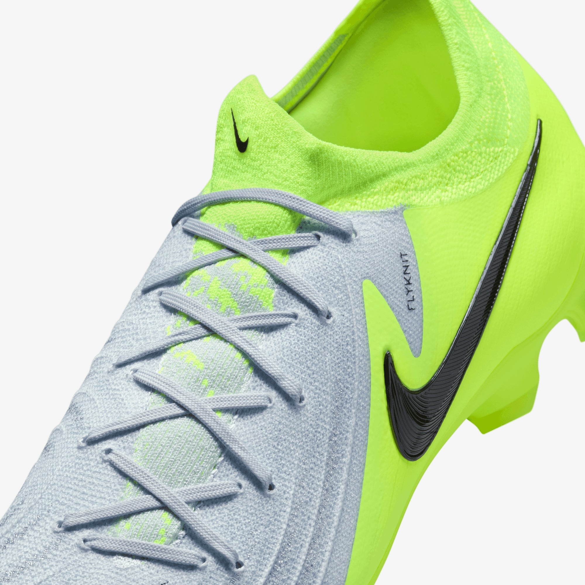Nike Phantom GX 2 Pro Soccer Cleats - Lightweight Football Shoes for Men with Dynamic Fit Collar - Perfect for Turf, Grass & Artificial Pitches - Ideal for Training, Matches & Competitive Play