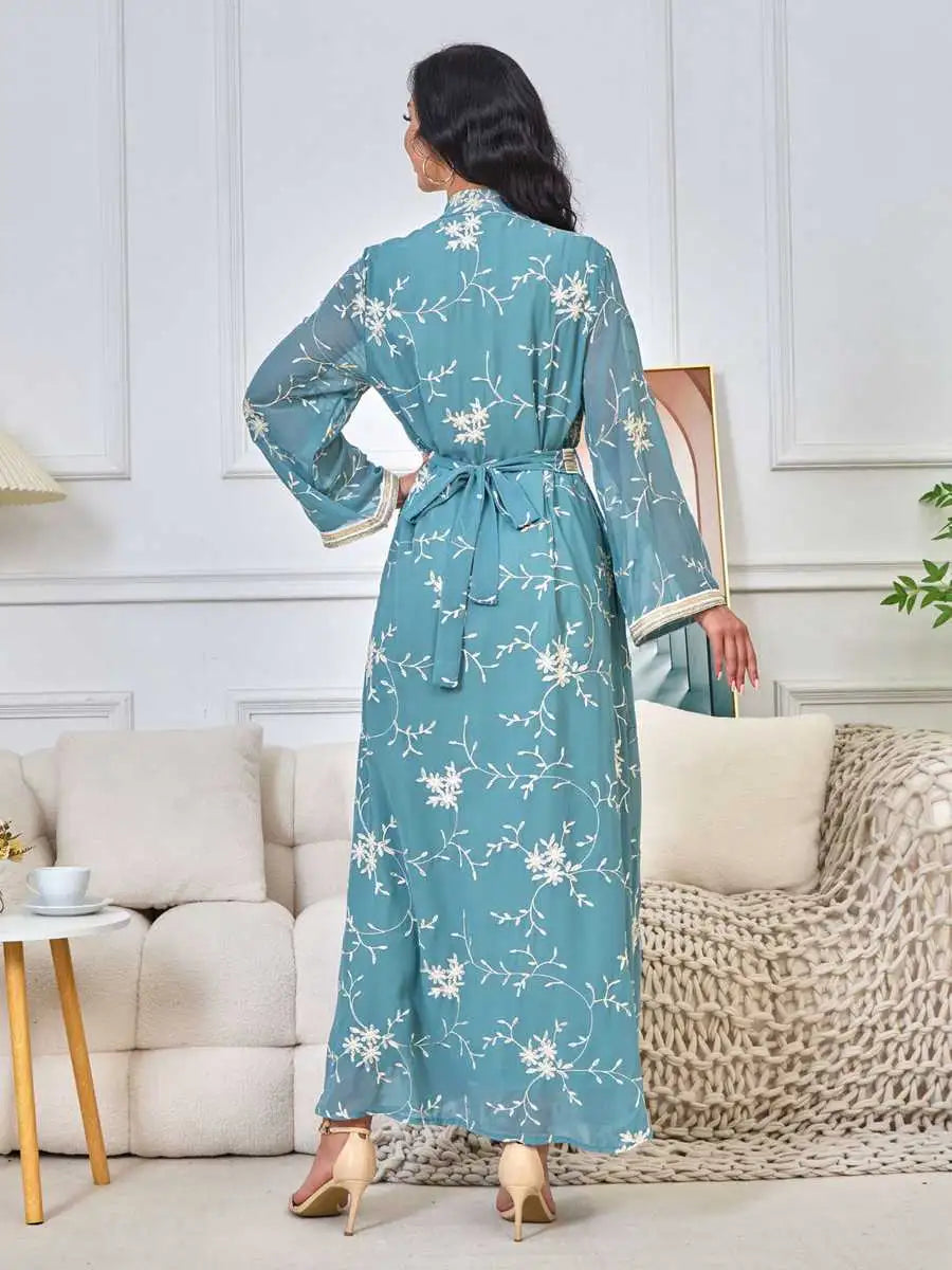 Elegant Muslim Women's Eid Caftan Dress - Embroidered Kaftan for Special Occasions & Festivals